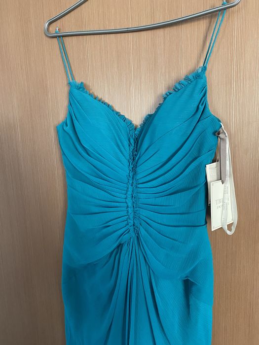 Бална рокля