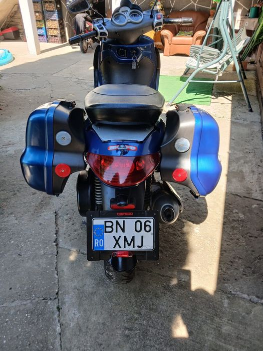 Vând Piaggio Brevaly