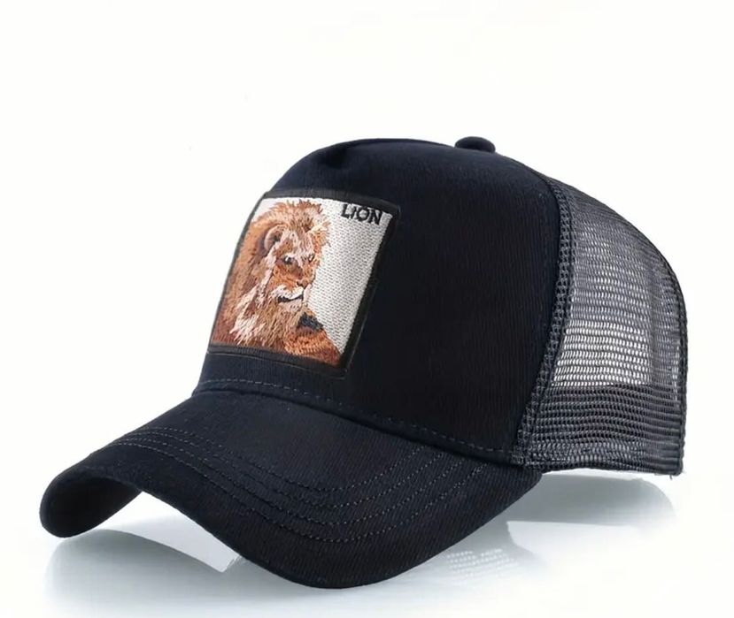 Шапки с козирка подходящи за вас !