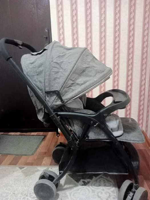 продаю коляску в отличном состоянии