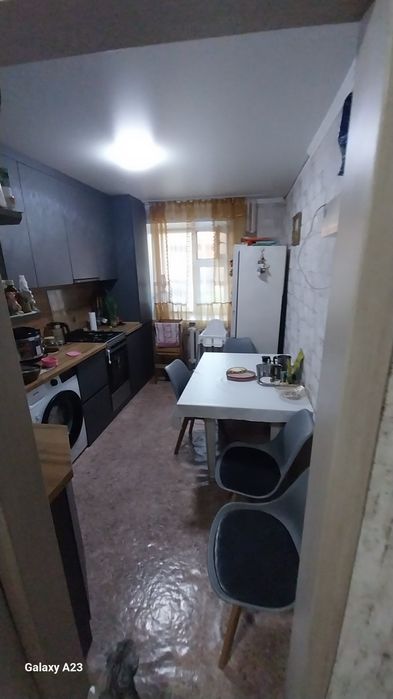 Продам 2 ком.квартиру район береке