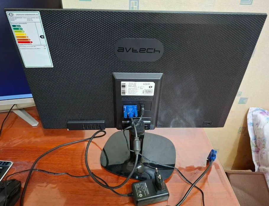 Монитор AVTECH M100022D