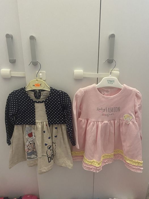 Vand lot haine NOI pentru fete 9 luni