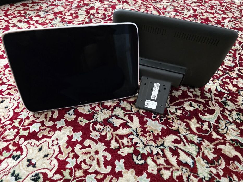 Гелик подголовник монитор