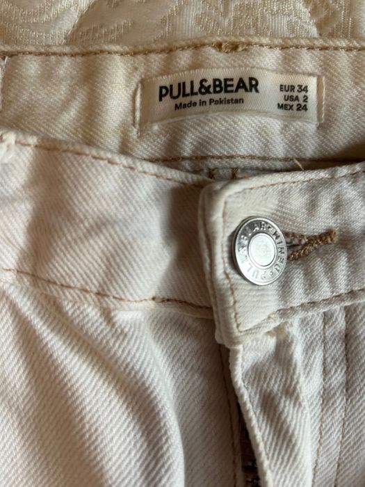 Джины белые (фирма Pull and bear)