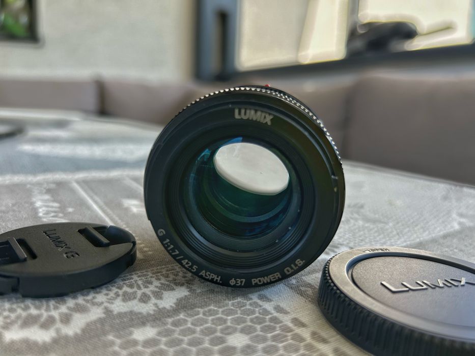 Obiectiv Panasonic 42,5 f1.7