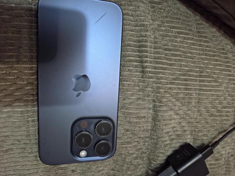 IPhone 15pro 256gb