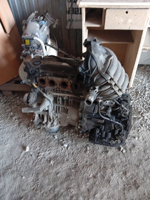 Двигатель Тойота 2.4 вместе с Акпп300 000