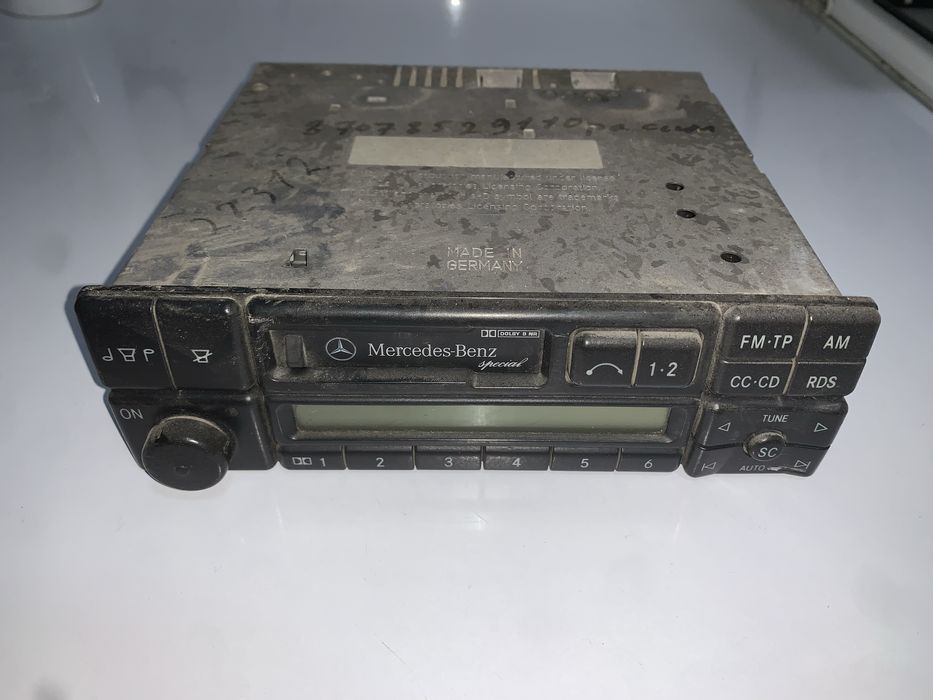 Магнитофон,магнитола Мерседес