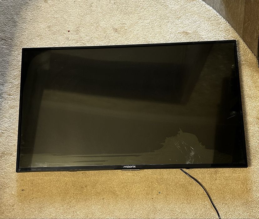 Телевизор 43 дюйма