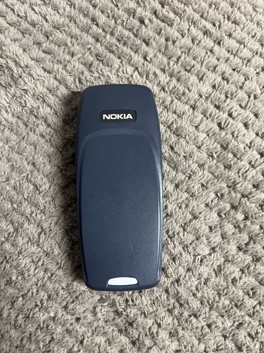 Nokia 3310.