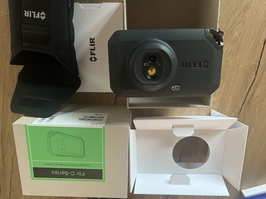 Термо камера flir c8