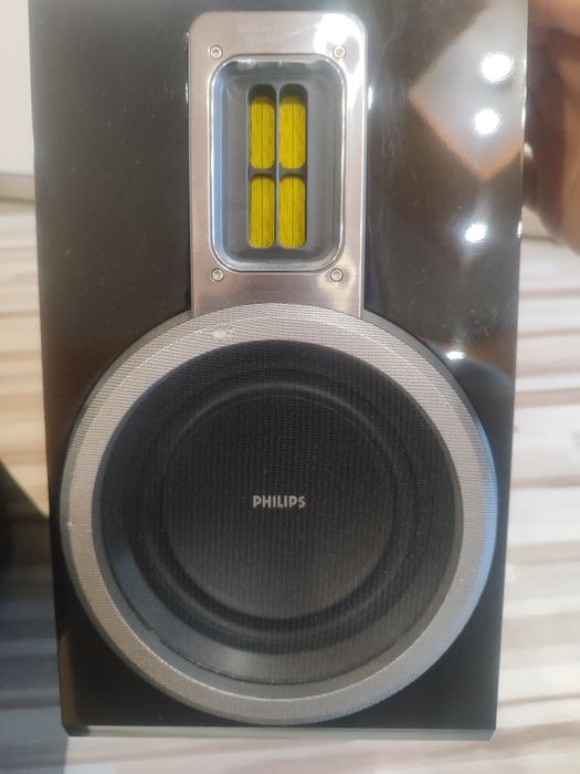 Bookshelf колони Philips MCD 716