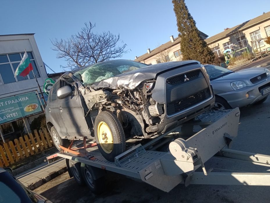 Митсубиши асх 1.8 дид на части