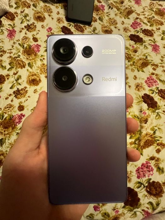 Продаю Redmi note 13 pro 4g