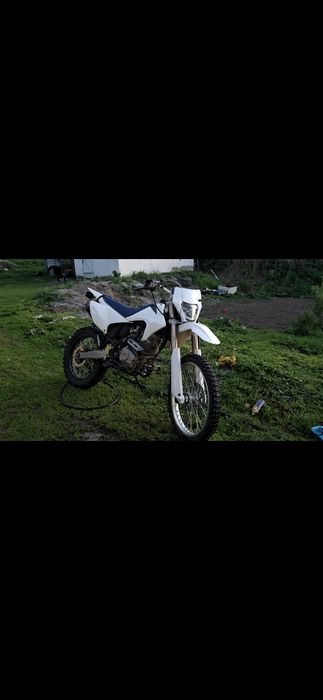 Мотоцикл эндуро 06