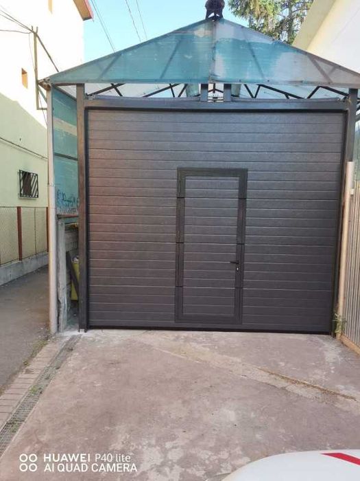 Usi de garaj sectionale