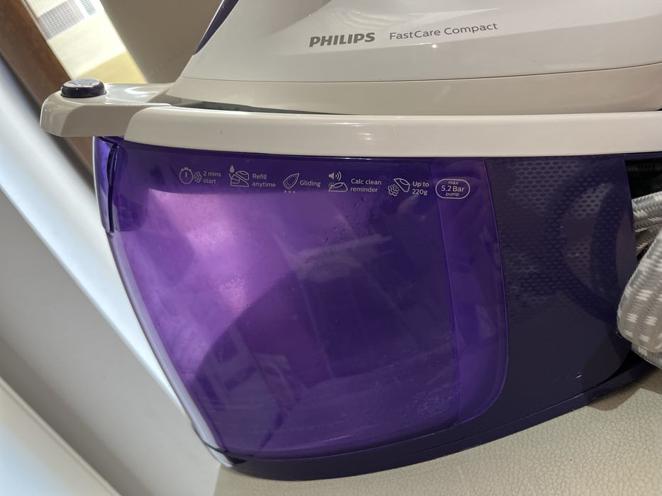 Statie de calcat Philips FastCare Compact GC6730/30