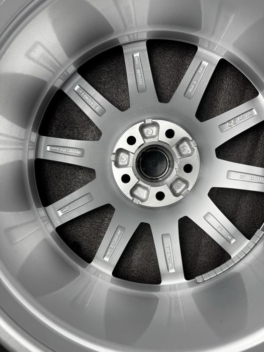 Set jante originale Audi Q7 pe 20 iarna