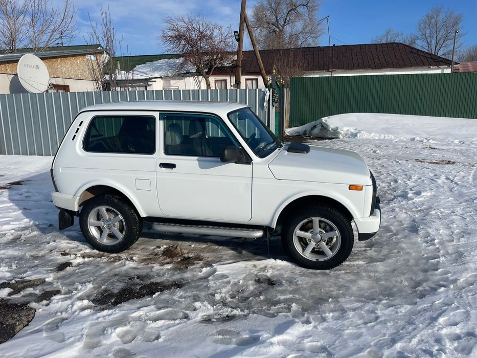 Нива в хорошем состоянии