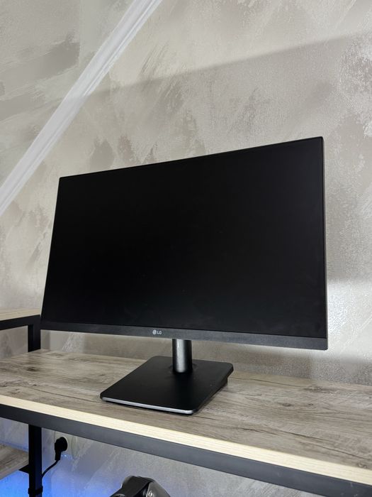 Монитор LG 24MP400