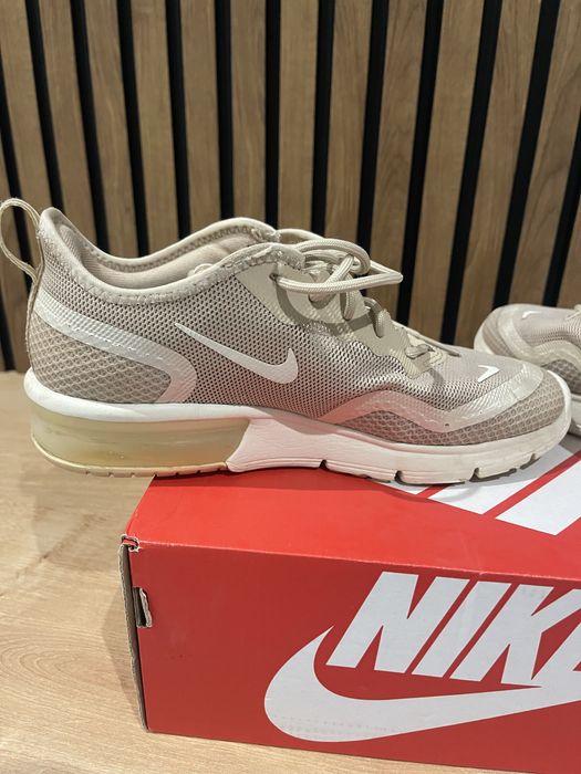 Маратонки Nike Airmax