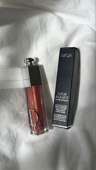 Dior косметика уходывйи косметикала