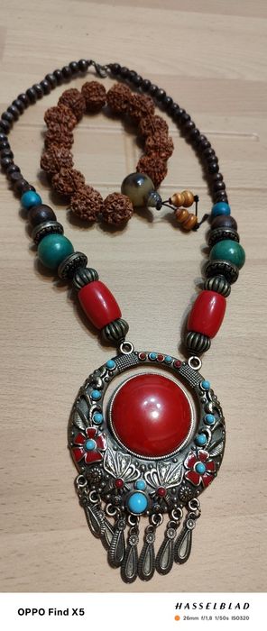 Vând bijuterii 925 cu pietre semiprețioase.