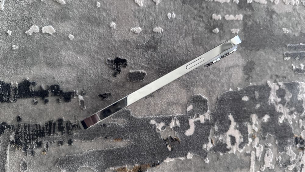 Vand Iphhone 14 Pro Max