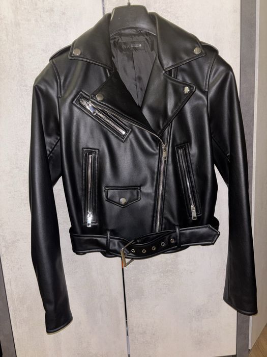 Кожено яке Zara