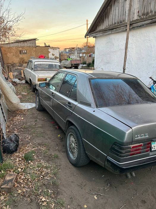 Продам мерседес 190