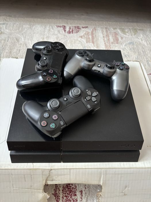 Продам Playstation 4 Fat 500GB / PS4