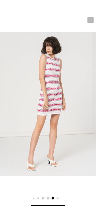 Рокля love moschino