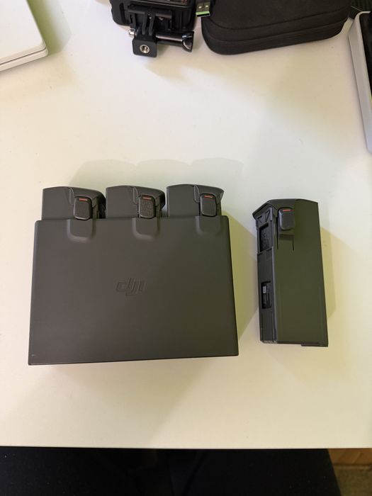 Dji Avata 2 pachet Fly more combo