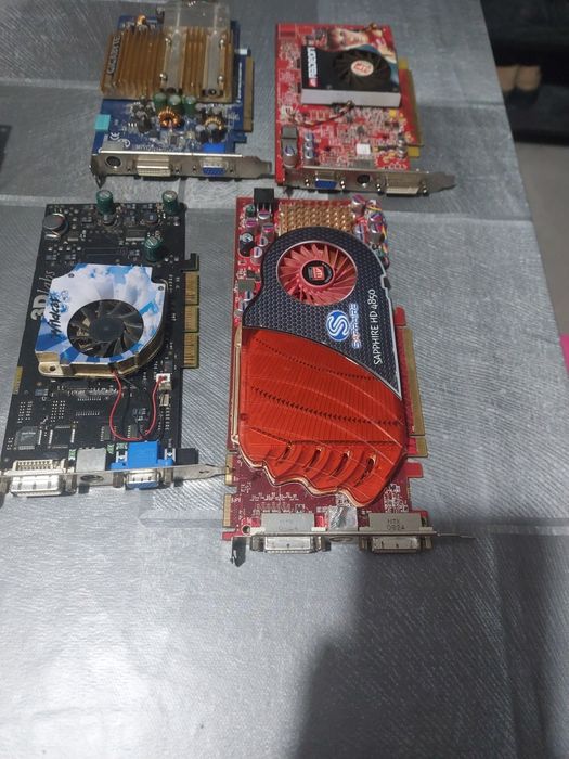 Placa vidio     sapphire HD 4850