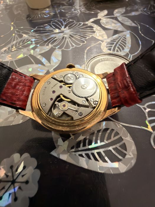 Ceas TITAN 18K placat – elegant, subțire, stare foarte bună