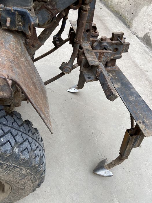 Трактор мини в хорошом состояние