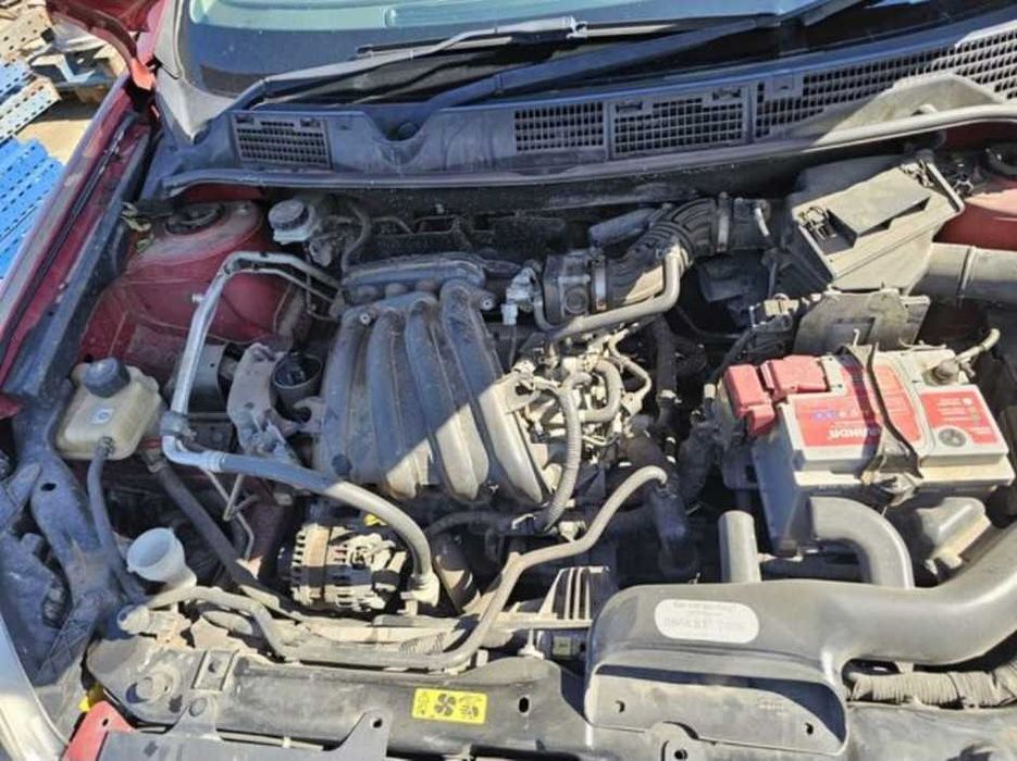 Dezmembrez Nissan Qashqai 1.6i Piese