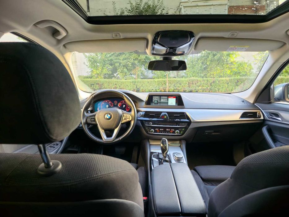BMW G30 518d 2019