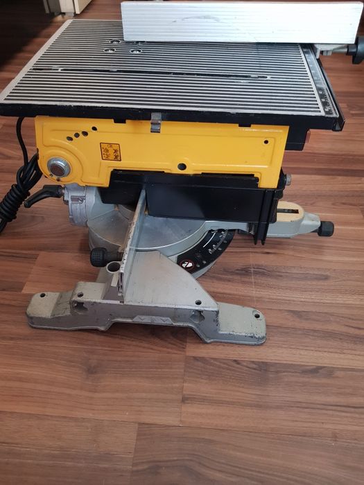 Circular Dewalt DW 711 cu motor pe inducție