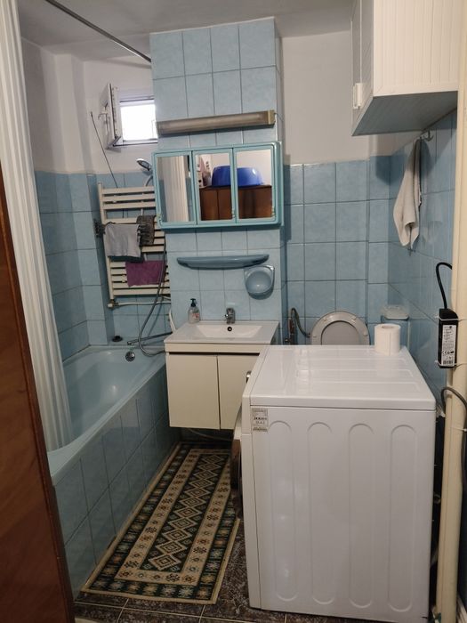 Închiriez apartament 2 camere