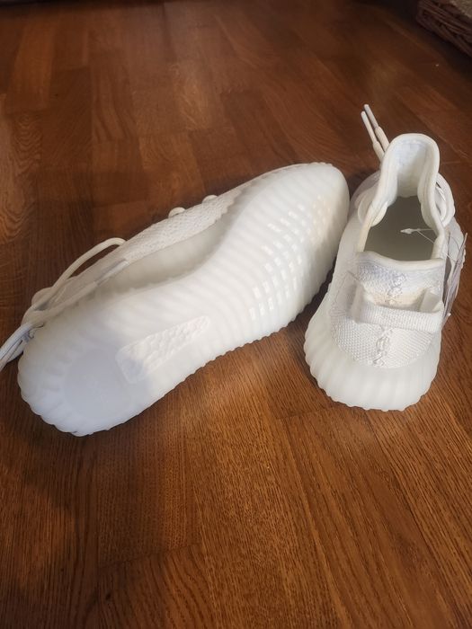 Adidași Adidas YEEZY