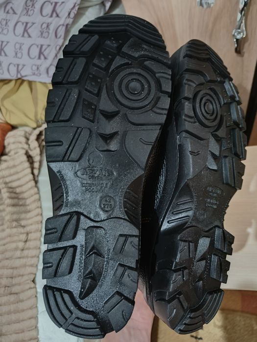 Продам сапоги рабочие новые