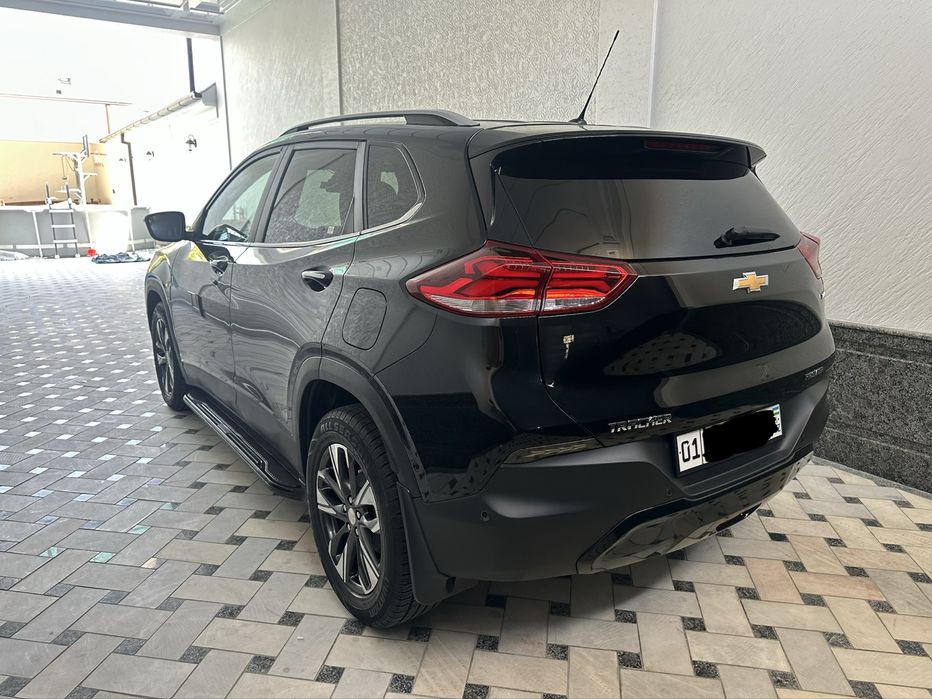 Tracker primier plus 2024y sotiladi