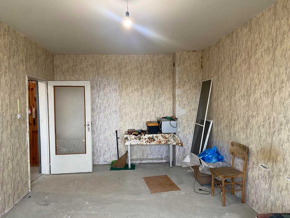 Продава се Едностаен апартамент в Карлово - 42 кв.м за 1445 €/кв.м - Снимка #3