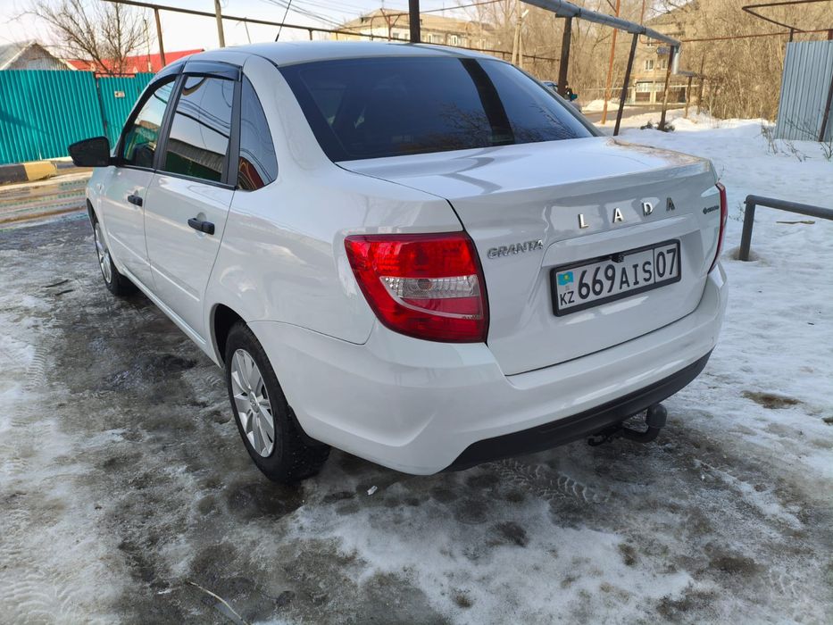 Продам Гранту в отличном состоянии