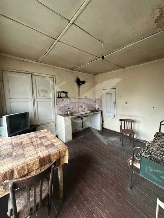 Продава се Къща в с. Климент, Област Пловдив - 60 кв.м за 450 €/кв.м - Снимка #2