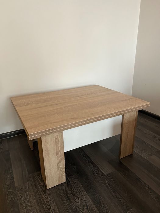 Маса разтегателна