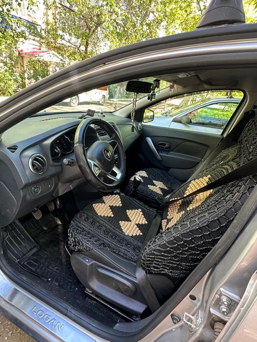 Продам автомобиль Renault logan stepwey