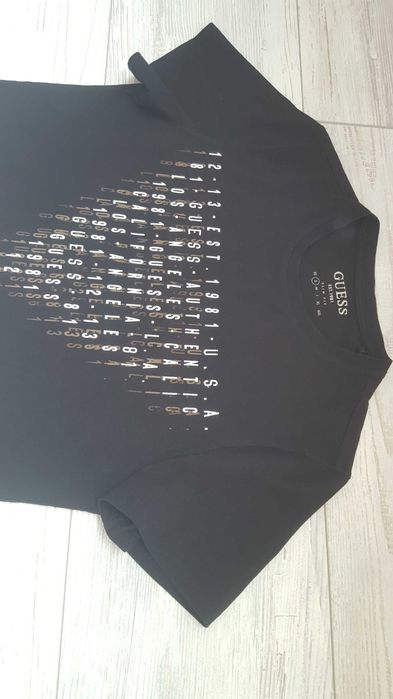Мъжка черна тениска GUESS SLIM FIT размер S